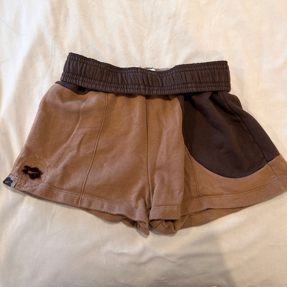 Nike Brown Athletic Shorts M Color block EUC - Picture 2 of 6